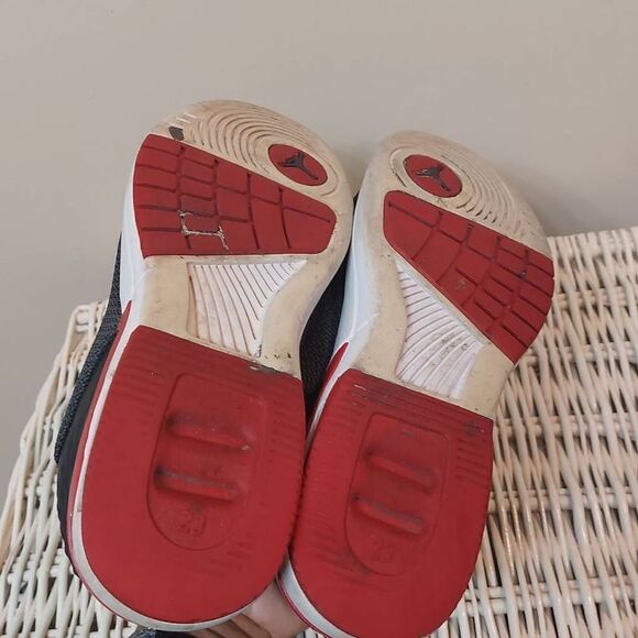 Nike Air Jordan Academy Sneakers Size 7Y - Picture 5 of 6